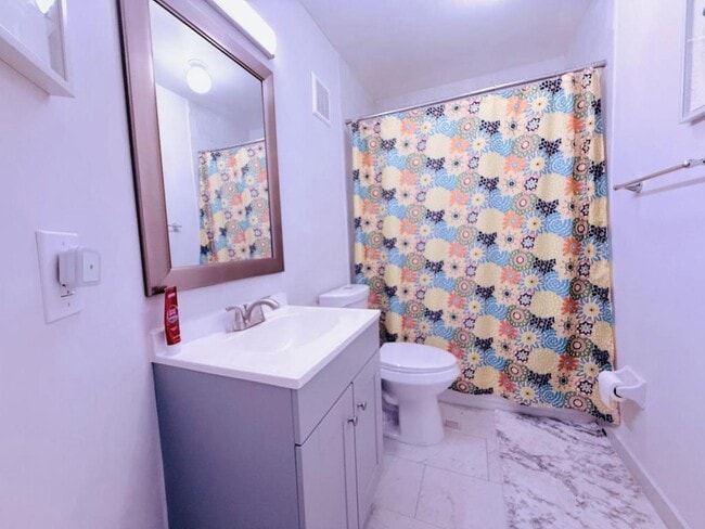 Building Photo - 8431 NW 188th Terrace