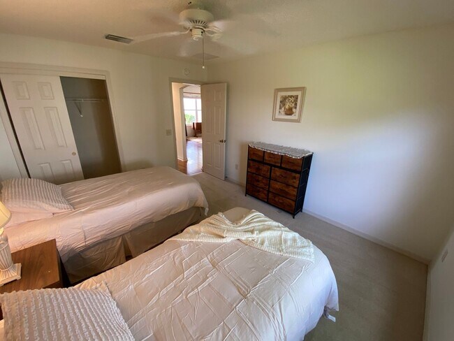 Building Photo - Beautiful 3 + 2 Fully Furnished/Turnkey AN...