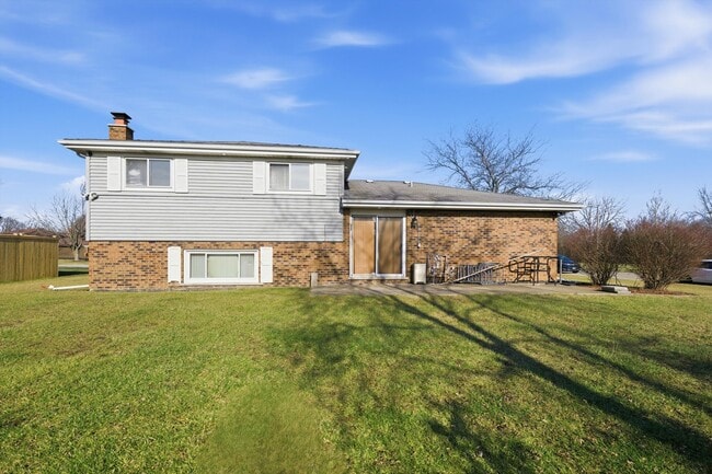 Building Photo - 1200 Jacqueline Dr