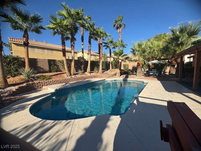 Building Photo - 1461 Tangerine Rose Dr