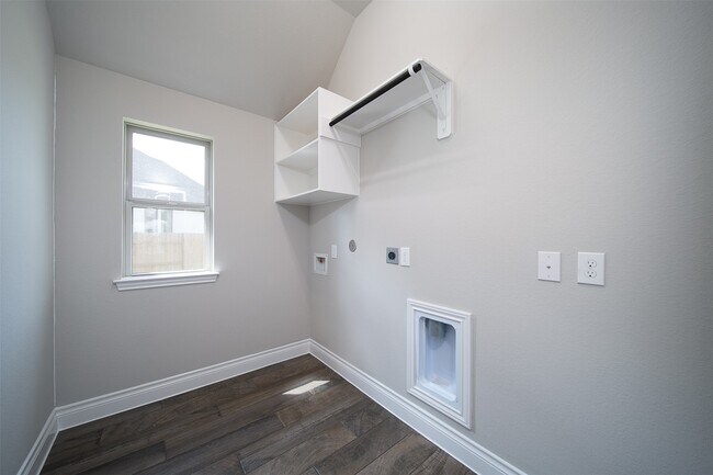 Building Photo - 8703 Azalea Crossing Ct