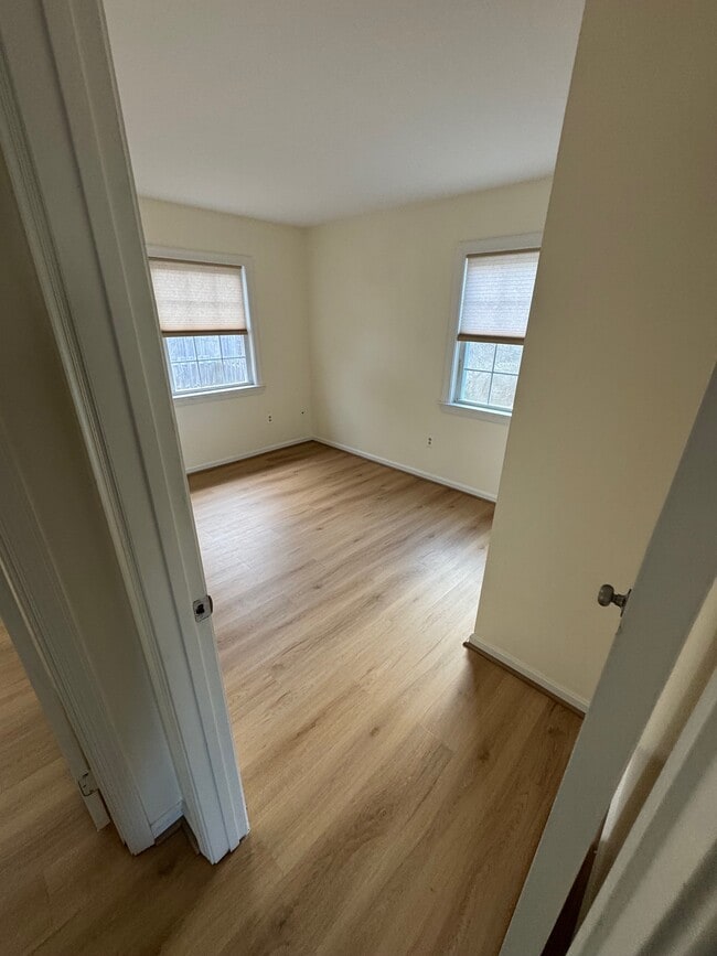 Building Photo - 8619 Ashby Ct