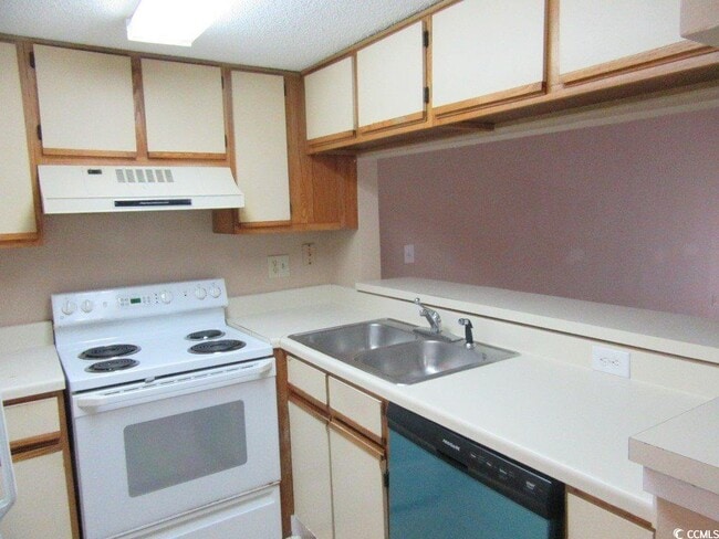 Building Photo - 1100 Possum Trot Rd