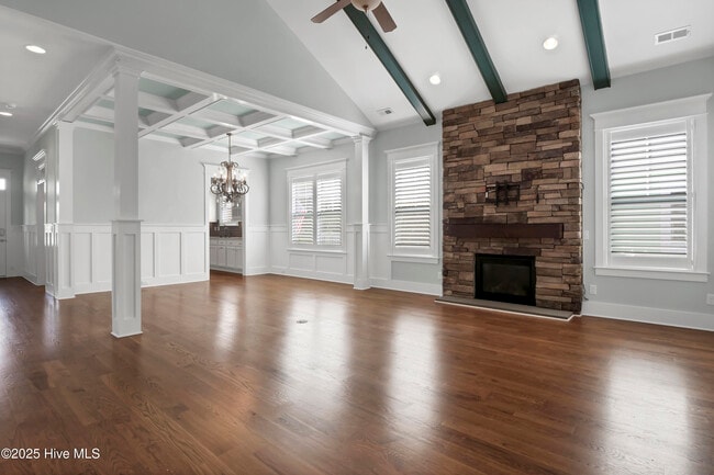 Building Photo - 2065 Shelmore Way