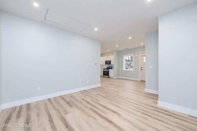 Building Photo - 243 Virginia Ave