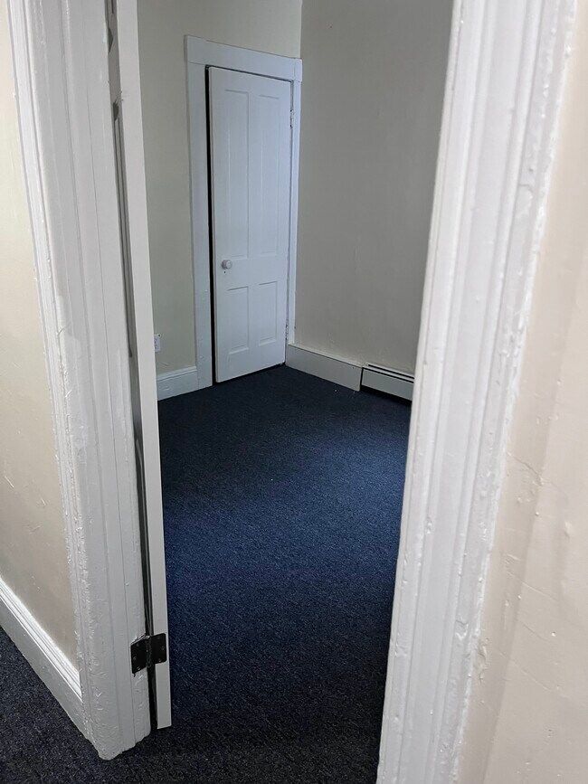 Building Photo - 3 Monmouth Pl