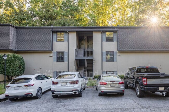 Primary Photo - 128 Lablanc Way NW