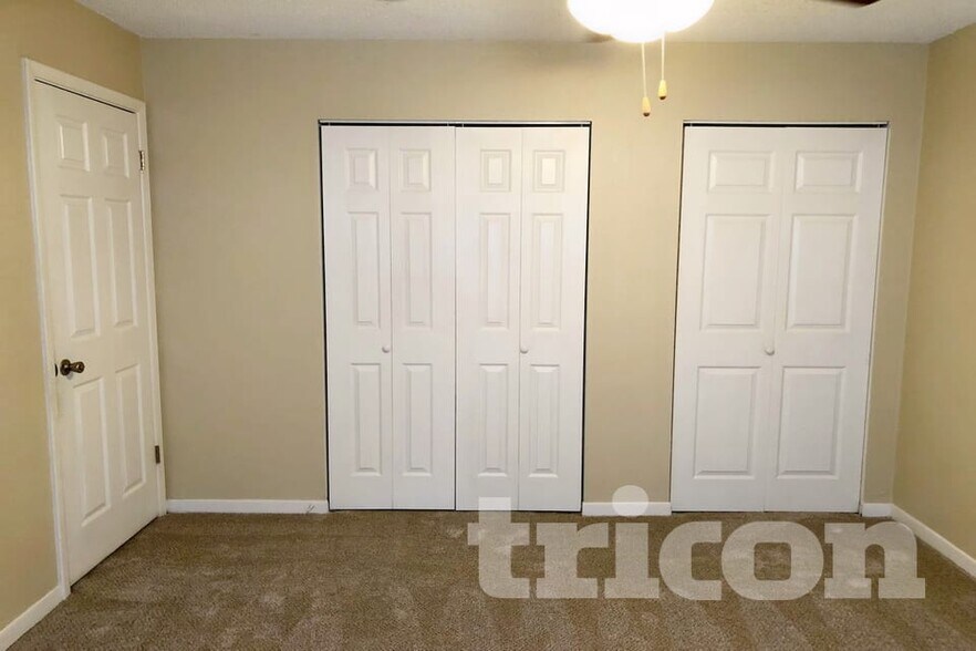 Building Photo - 1706 Stonehaven Way
