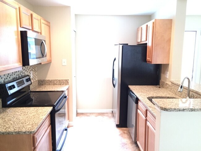 Building Photo - Rivermont Village Condominiums