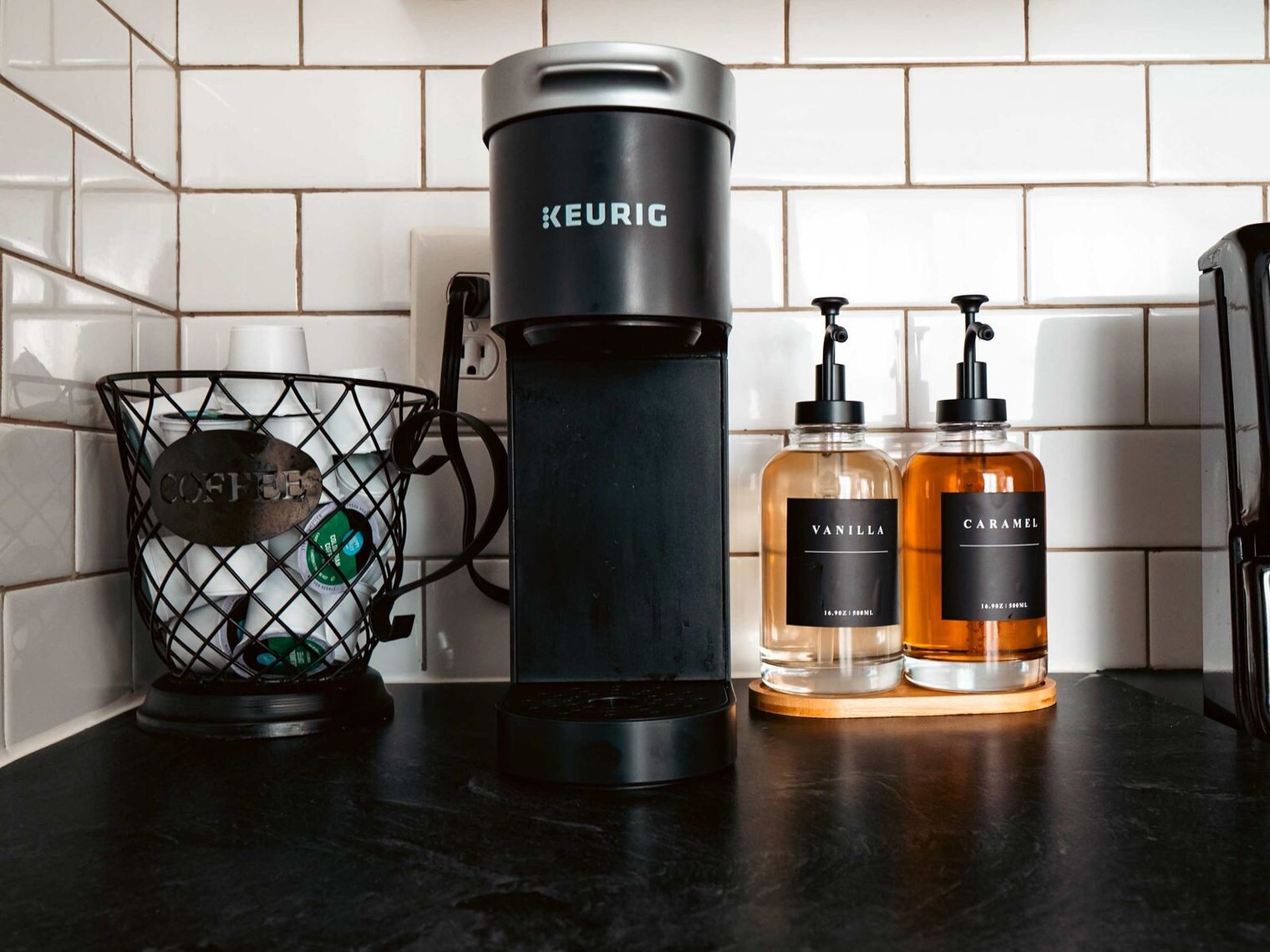 Building Photo - 10619 Bernard Ave