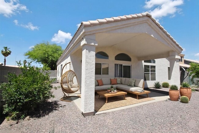 Building Photo - 1107 W Whitten St