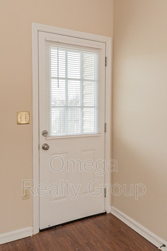 Building Photo - 1434 Amberley Woods Cv