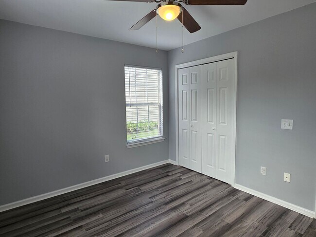 Building Photo - Low Country Home in Rincon with Fenced Backyard!
