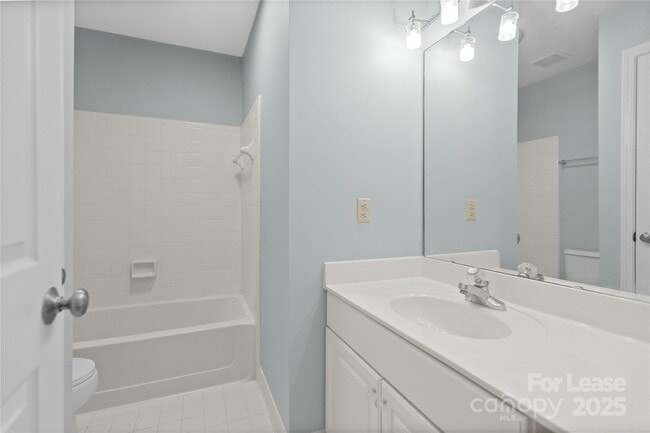 Building Photo - 18663 Vineyard Point Ln