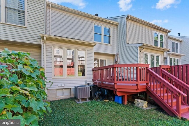 Building Photo - 20324 Cedarhurst Way