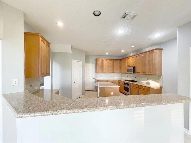 Building Photo - 10815 Lake Raven Ct