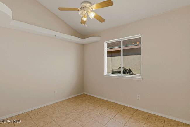 Building Photo - 3836 Tierra Roca Pl