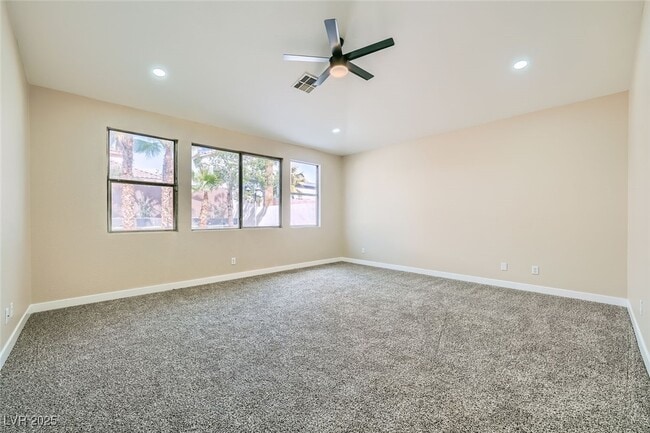 Building Photo - 9272 W Viking Rd