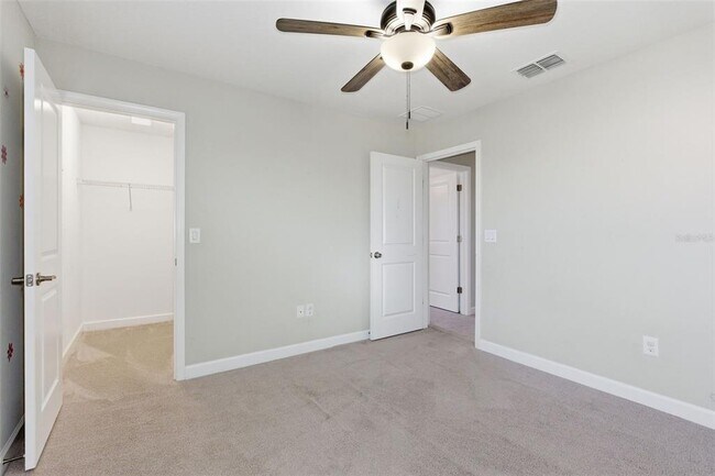 Building Photo - 11014 Little Blue Heron Dr