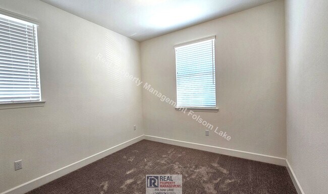 Building Photo - 4414 French Dr