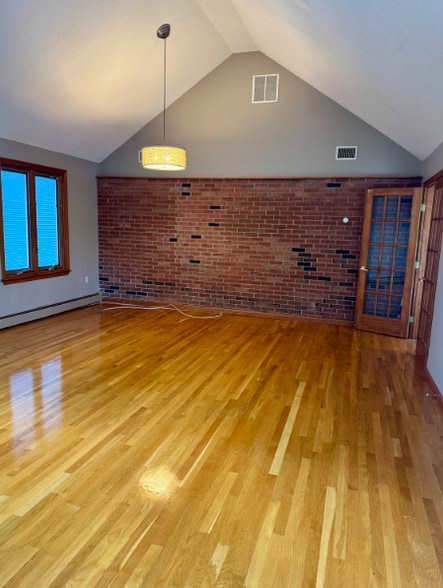 Building Photo - 18 Milldam Rd