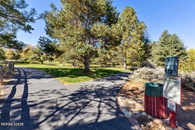 Building Photo - 709 Caughlin Glen