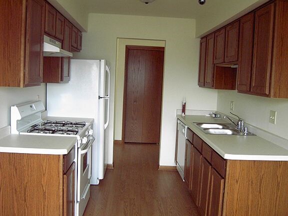 Building Photo - 2008 MacArthur Rd