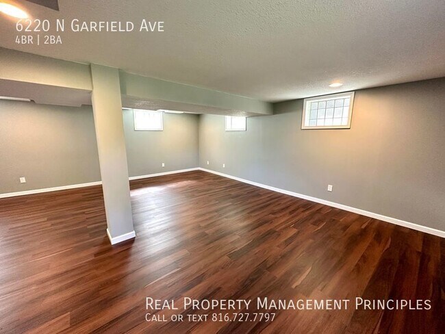 Building Photo - Completely Renovated 4 Bedroom home with b...