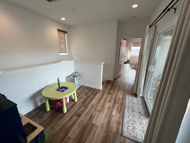 Building Photo - Sea Haven Single Family Home Coming Soon!!