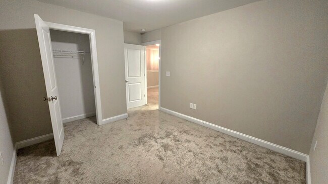 Building Photo - 1378 Melviney St