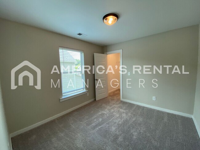 Building Photo - Home for Rent in Oak Grove, AL!! COMING SOON!!!