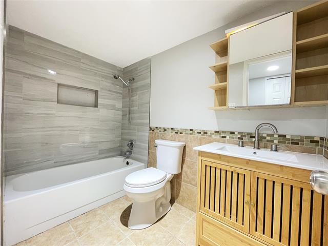 Building Photo - 5300 Slay Dr