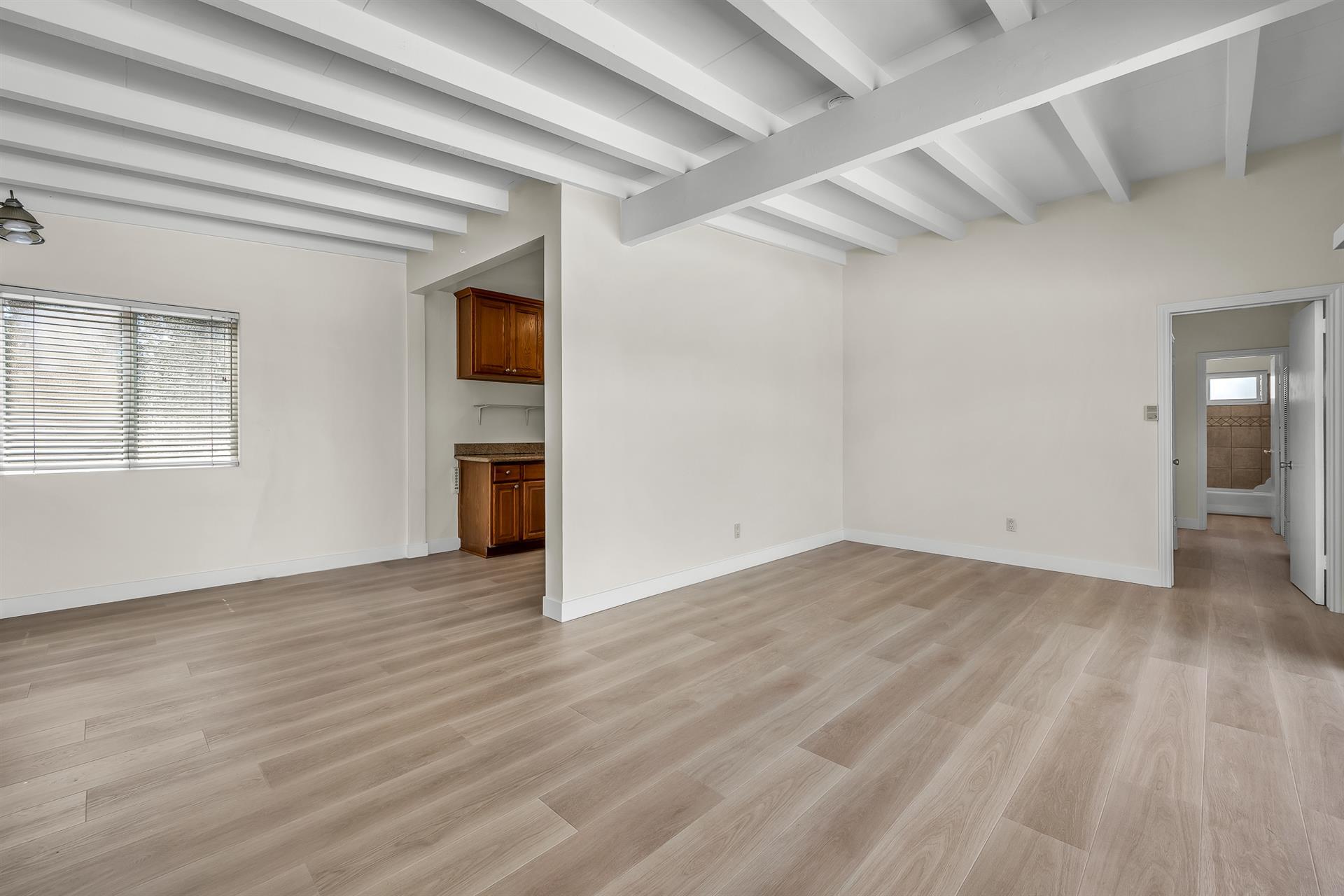 Building Photo - 1440 Manhattan Beach Blvd