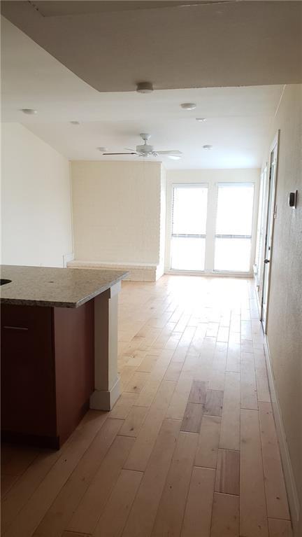 Building Photo - 909 Reinli St