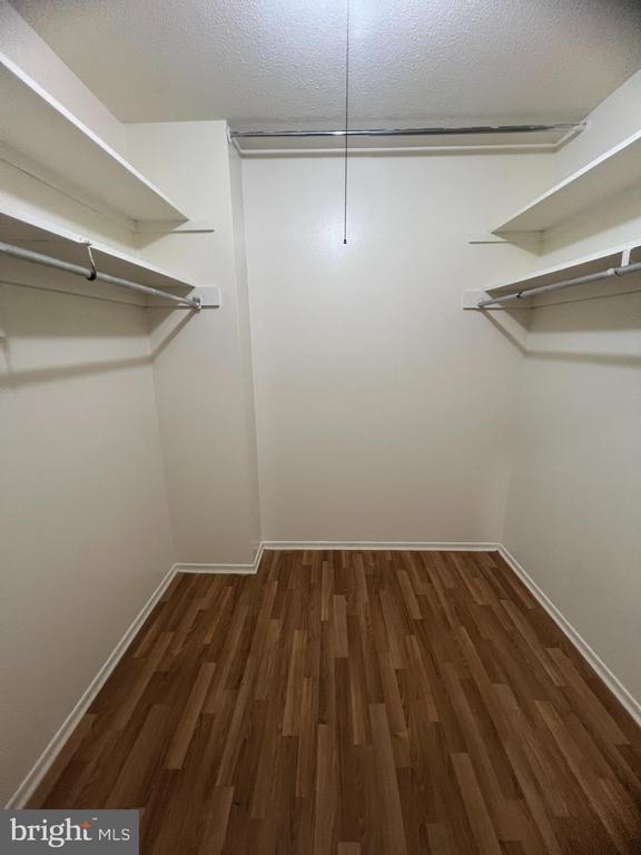 Building Photo - 100 West Ave