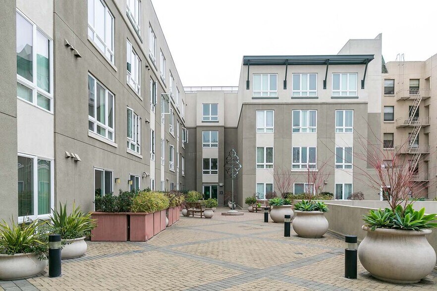 Building Photo - 1511 Jefferson St