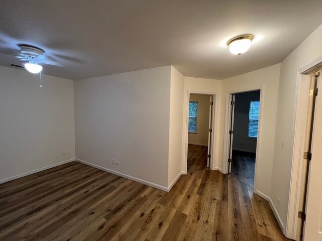Building Photo - 3059 Serenity Ln