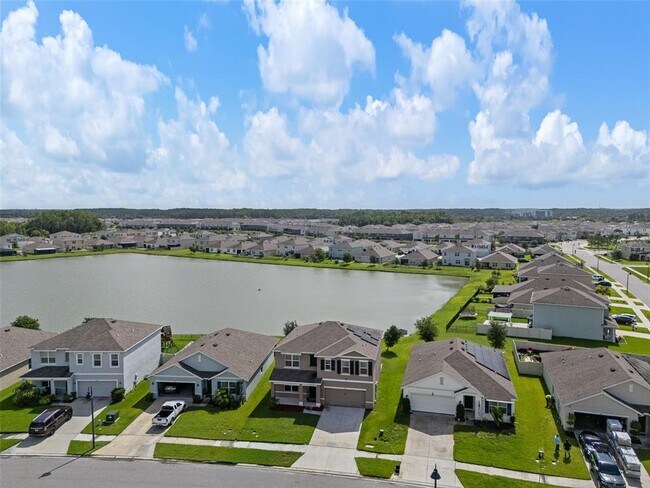 Building Photo - 2908 Storybrook Preserve Dr