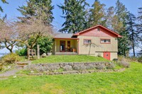 Building Photo - Furnished View Home in Langley on 10 plus ...