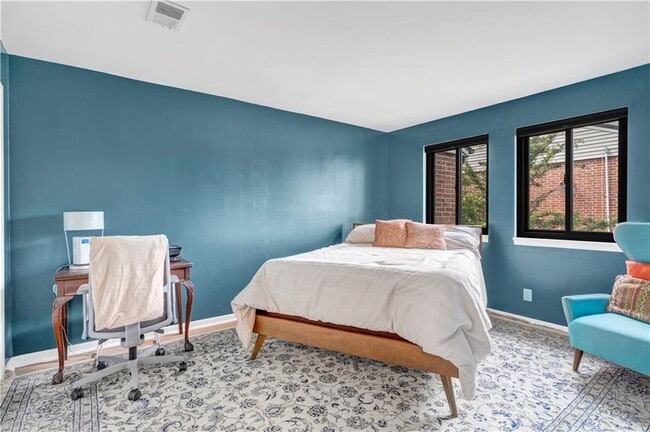 Building Photo - 2262 Pernoshal Ct