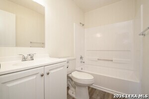 Building Photo - 4522 Sherwood Way