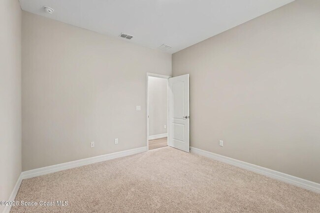 Building Photo - 2241 San Filippo Dr SE