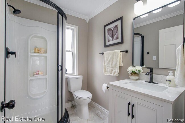 Building Photo - 51275 W Seven Mile Rd