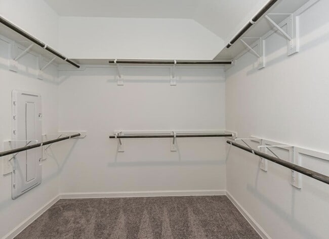 Building Photo - 530 Dry Fork Ln