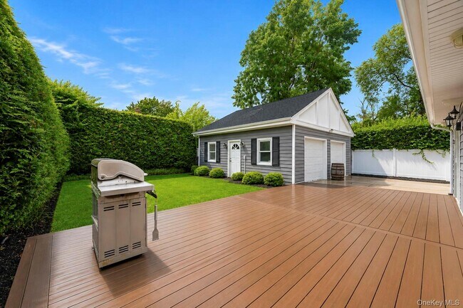 Building Photo - 84 Twin Lawns Ave