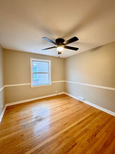 Building Photo - 9126 keating ave