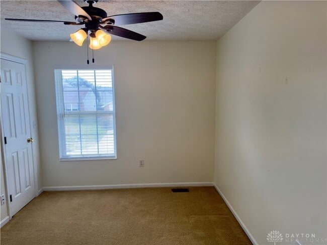 Building Photo - 5251 Mallet Club Dr