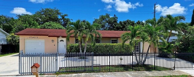 Building Photo - 15403 SW 107th Ct