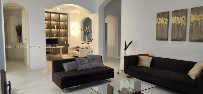 Building Photo - 3870 E Hibiscus St