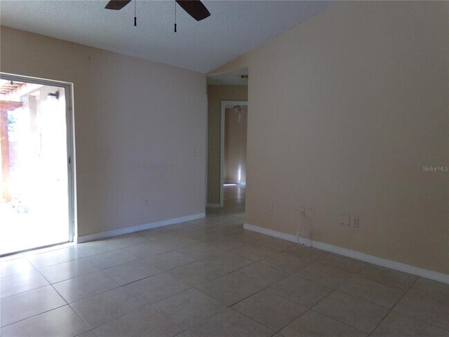 Building Photo - 1041 Kelsey Ave